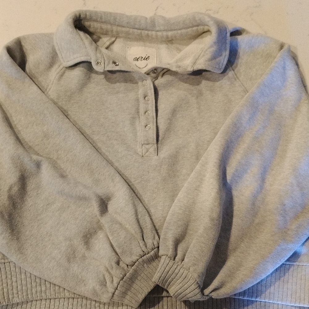 aerie Light Gray Snap-Front Pullover Sweatshirt